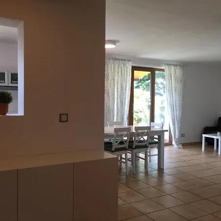 Na Vyhlidce 3*
