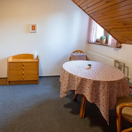 ゲストハウス Na Vyhlidce Frýdlant nad Ostravicí